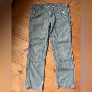 Carhartt Women’s Slim Fit Olive Pants size 14